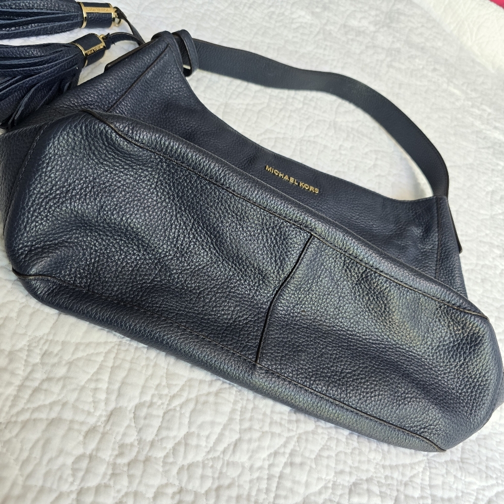 MICHAEL KORS Dark Blue Leather Hobo Bag with Tassels - Picture 4 of 16